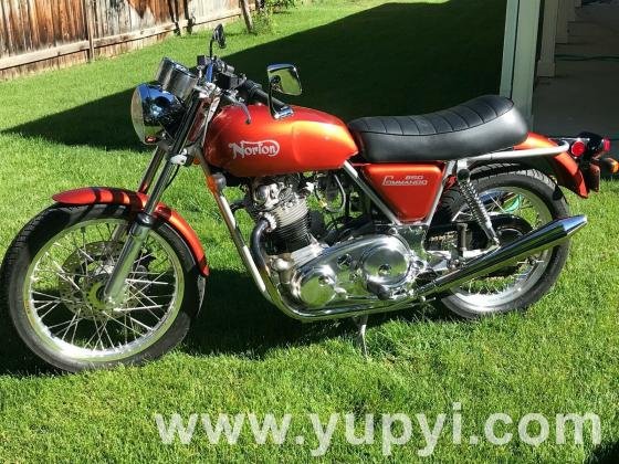 1974 Norton Commando Restored Pearl Orange