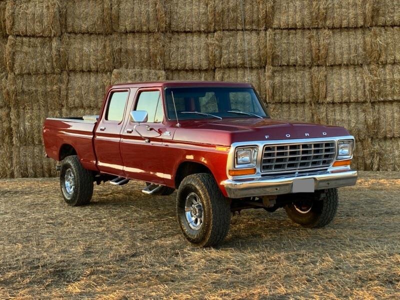 Cars - 1979 Ford F-250 Crew Cab 4x4 400 V8 4 speed