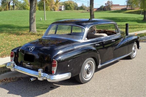 1961 Mercedes-Benz 300 d Adenauer W189 Black