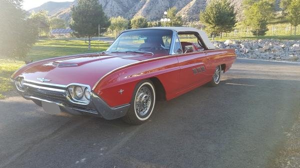 1963 Ford Thunderbird Factory Roadster 390