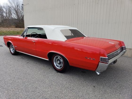 1965 Pontiac GTO Convertible TRI-POWER 389-360Hp