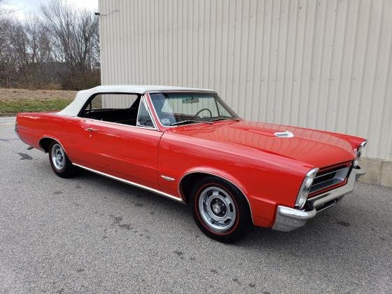 1965 Pontiac GTO Convertible TRI-POWER 389-360Hp