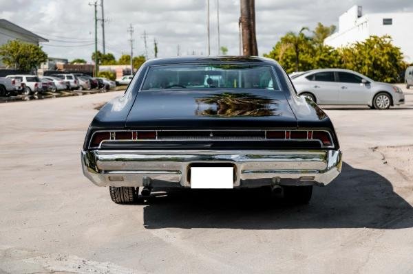 1967 Pontiac Bonneville 428 V8 Engine Black