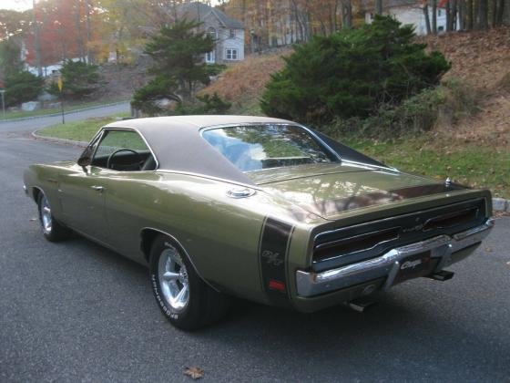 1969 Dodge Charger RT Style V8 5 Speed