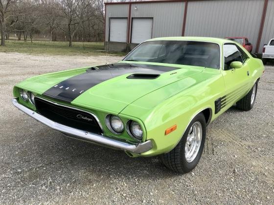 1974 Dodge Challenger 440ci big block V8 engine