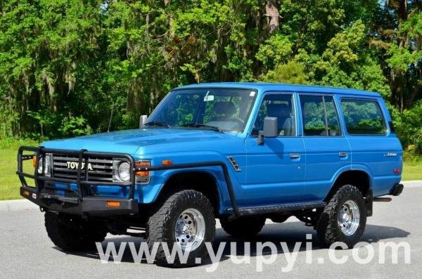 1984 Toyota Land Cruiser FJ60 4WD Defender