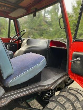 1976 Mercedes-Benz Unimog 406 Red 4WD