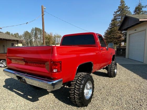 1986 Chevrolet C10-K10 4x4 Lifted Custom Weld Racing 350