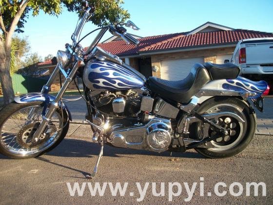 1986 Harley-Davidson Softail Custom Bike