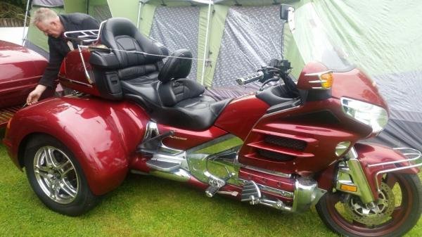 2002 Honda Goldwing 1800 Reverse Trike w/Custom Trailer