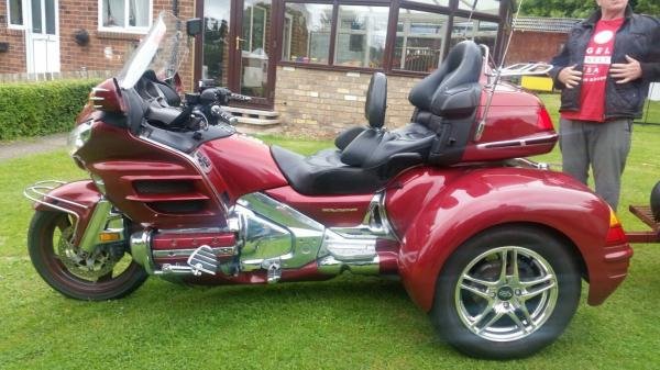 2002 Honda Goldwing 1800 Reverse Trike w/Custom Trailer