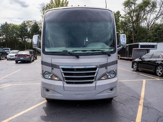 2013 Thor Axis Motor Motorhome Only 27k Miles
