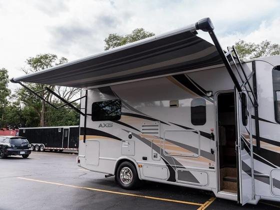 2013 Thor Axis Motor Motorhome Only 27k Miles