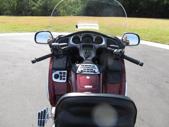 2004 Honda GoldWing GL1800 California Sidecar Trike Conversion