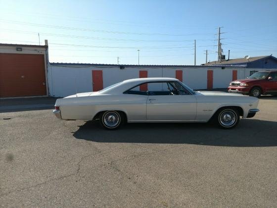 1966 Chevrolet Impala SS Coupe