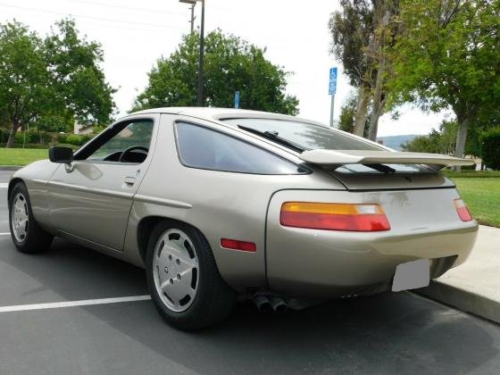 1985 Porsche 928 S4 Automatic Factory Sunroof