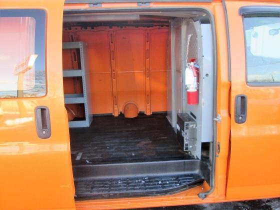 2009 GMC Savana 3500 4WD Cargo Van