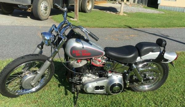 1967 Harley-Davidson FLH Bobber Sliver