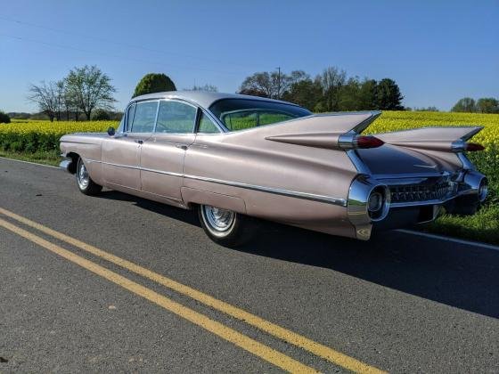 1959 Cadillac Series 62 Sedan DeVille