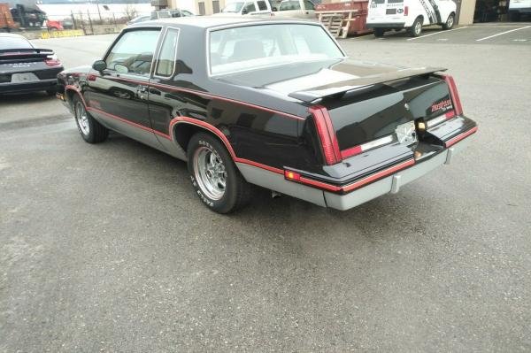 1983 Oldsmobile Cutlass Hurst Olds Automatic 307HO