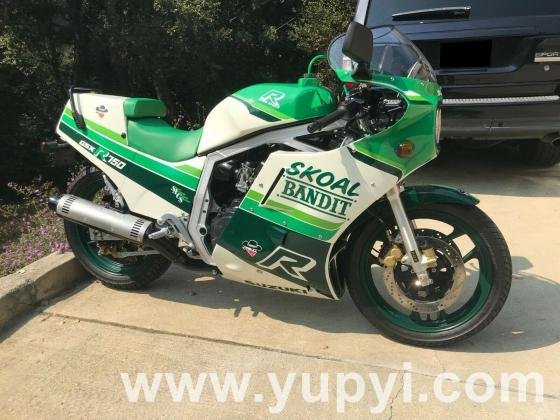 1987 Suzuki GSXR-750 Sport Bike