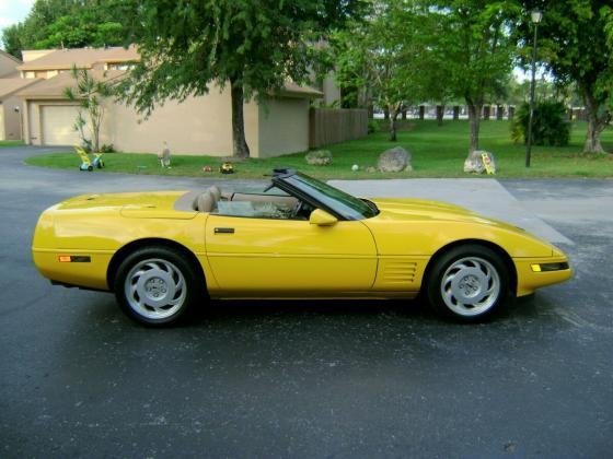 1993 Chevrolet Corvette Automatic w/Low Miles