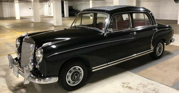 1958 Mercedes-Benz 220S 4-Doors Sedan