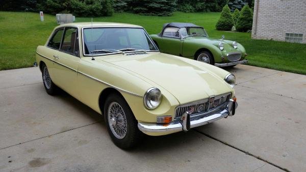 1969 MG MGB GT 4cyl Coupe