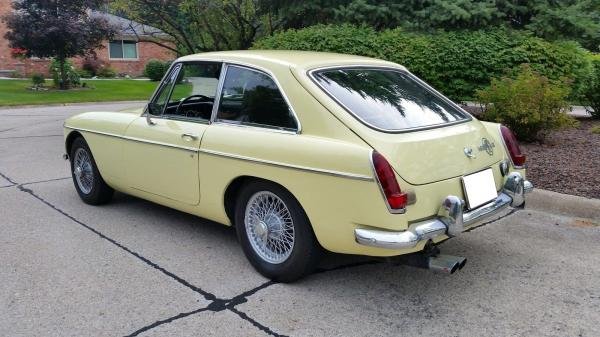 1969 MG MGB GT 4cyl Coupe