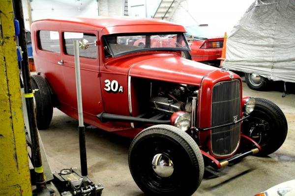 1929 Ford Model A Sedan sbc 400