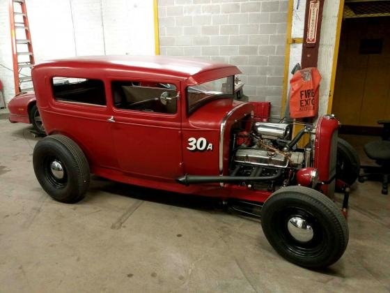 1929 Ford Model A Sedan sbc 400