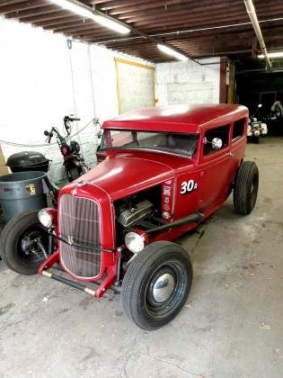 1929 Ford Model A Sedan sbc 400