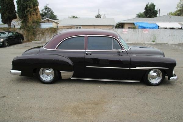 1951 Chevrolet Classic Deluxe Coupe Automatic V8