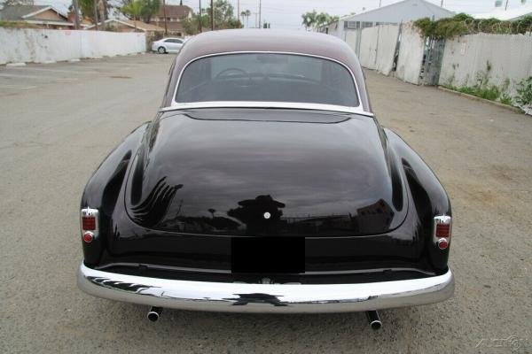 1951 Chevrolet Classic Deluxe Coupe Automatic V8