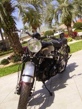 1952 Vincent Rapide 1000