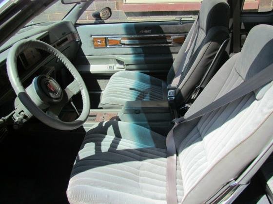 1986 Oldsmobile Cutlass 442 Coupe T-Top 307 V8