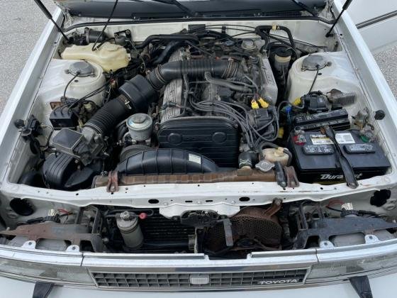 1988 Toyota Cressida Sedan Automatic Sunroof