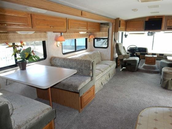 1997 Fleetwood Bounder 36S Class A Low Miles