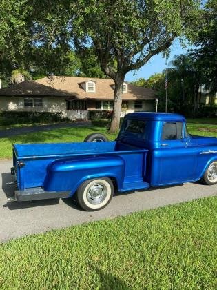 1958 Chevrolet Apache Pickup Truck Manual 454 CI v8