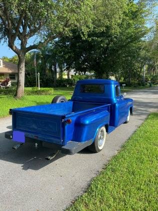 1958 Chevrolet Apache Pickup Truck Manual 454 CI v8