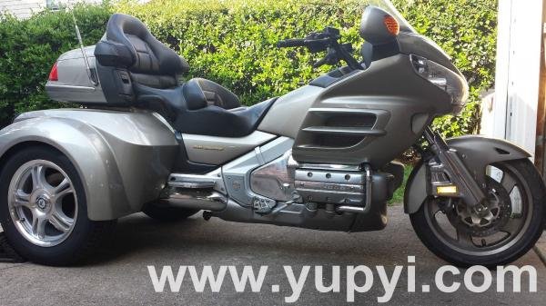 2002 Honda Gold Wing GL1800 Roadsmith Trike Low Miles!