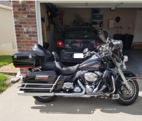 2010 Harley Davidson FLHTC Electra Glide Classic Black