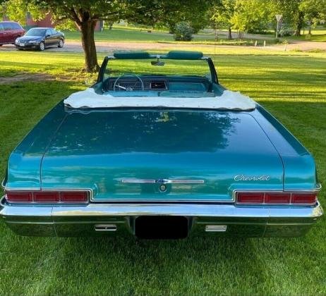 1966 Chevrolet Impala Convertible 350 Automatic