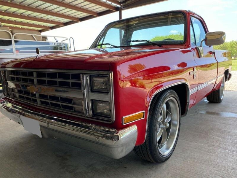 Cars - 1985 Chevrolet Silverado 1500 C10 Picuk Truck 350 V8