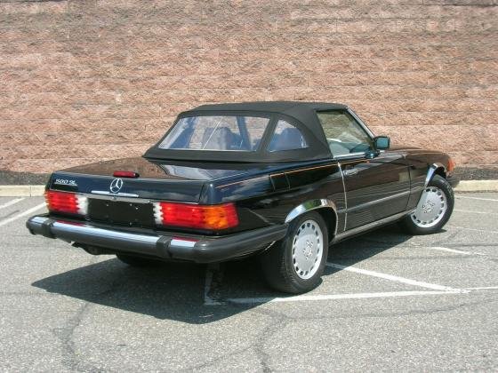 1989 Mercedes-Benz SL-Class 560SL Convertible R107 Series Black