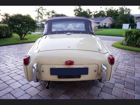 1956 Triumph TR3 Roadster Yellow