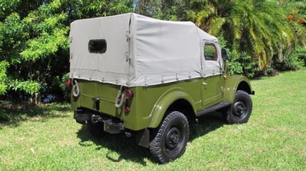 1971 GAZ-69 UAZ-69 4WD Military Green