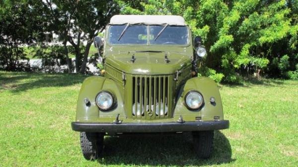 1971 GAZ-69 UAZ-69 4WD Military Green