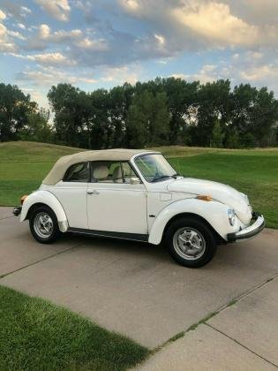 1979 Volkswagen Beetle-Classic Convertible Manual White