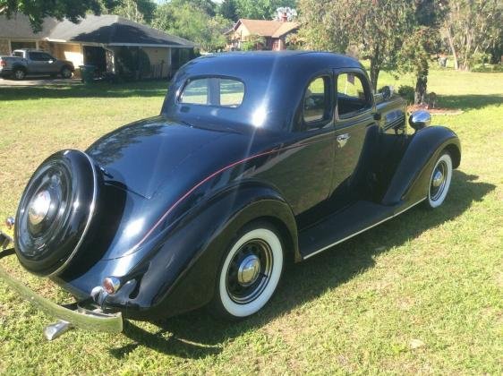 1935 Plymouth Deluxe Business Coupe